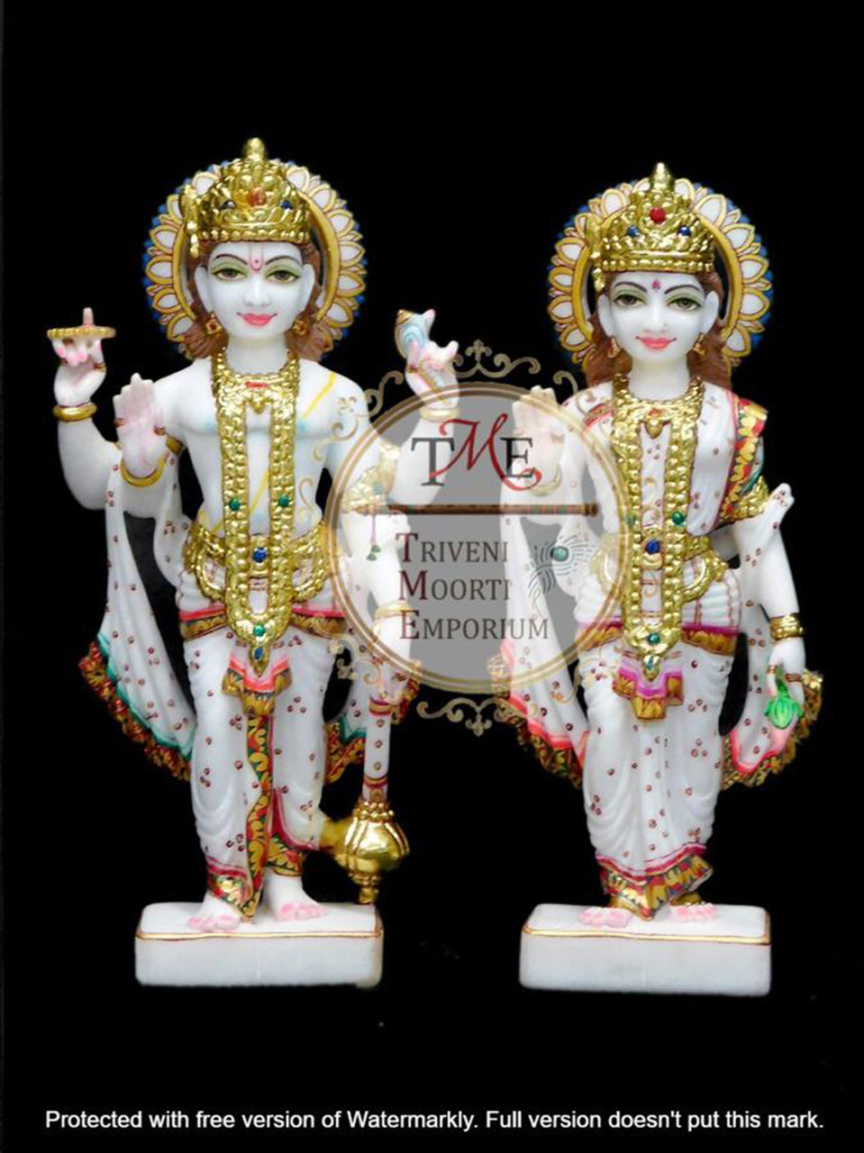 Radha Krishna Statue